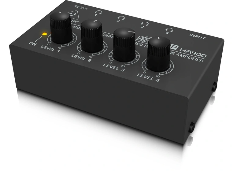 Behringer MICROAMP HA400 